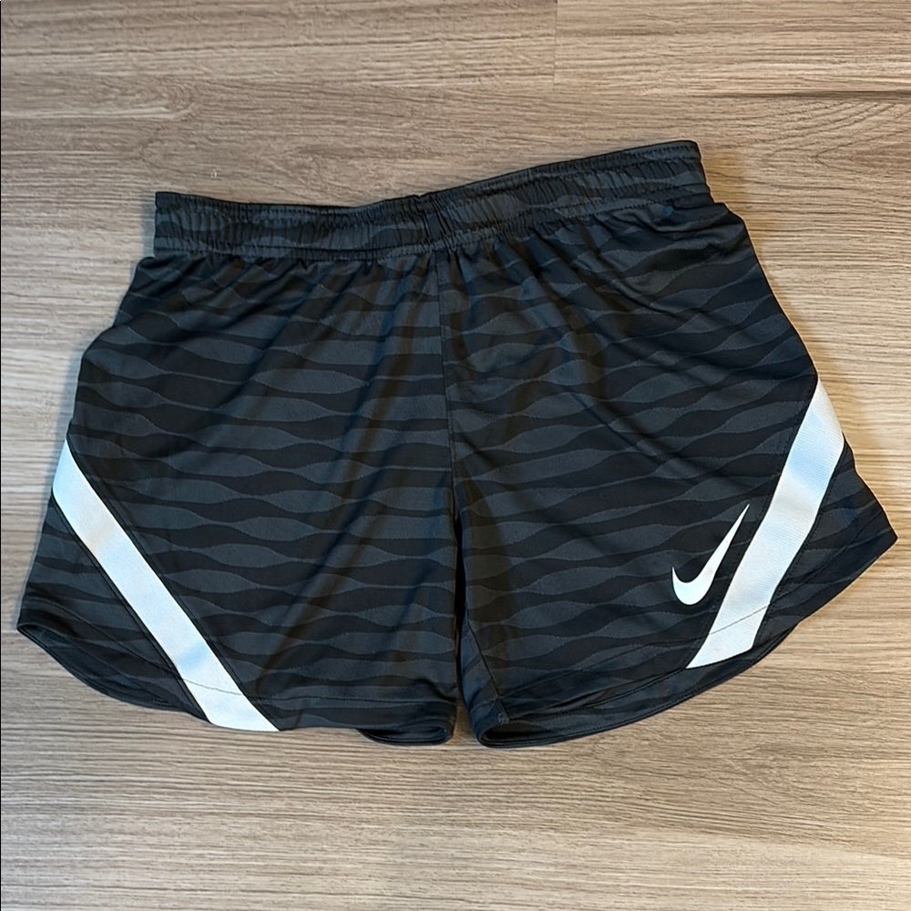 EUC Nike Dri-Fit Strike Women's Black Soccer Athletic Shorts Size Small